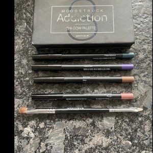Younique 6 pc Moodstruck lot - Shadow Palette #3, 4 eye & lip liners & brush